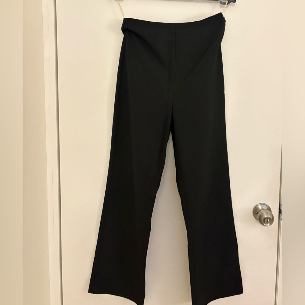 Aritzia Wilfred Black High Waisted Women's Pants